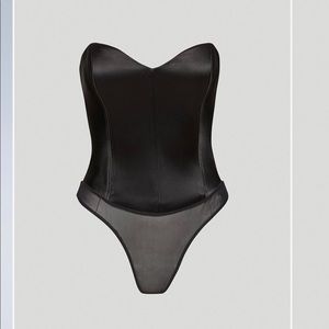 Aritzia Babaton Blaze thong Bodysuit